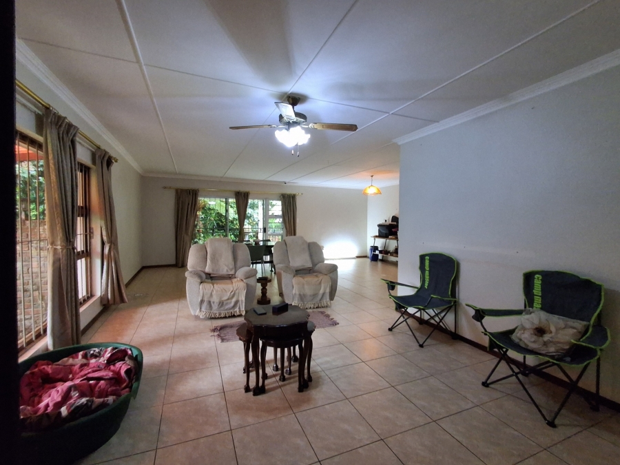 4 Bedroom Property for Sale in Nahoon Valley Park Eastern Cape